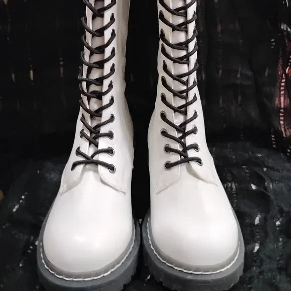 Wild Pair Ryleep Tall Combat Boot White Sz. 6 - Picture 3 of 8